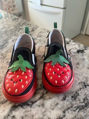 Kids Strawberry Slip-On Canvas Vans Shoes - Red & Black